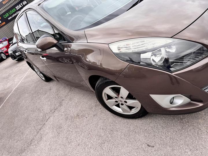 Renault Grand Scenic - 1.5 dCi Dynamique TomTom Euro 5 5dr - 7 SEATS+SERVICE HISTORY - Image 28