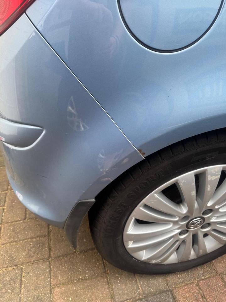 Vauxhall Corsa - 1.2 16V Energy Euro 5 5dr (A/C) - Image 9