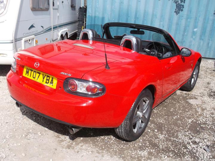 Cheap Mazda MX-5 - 1.8i (Option Pack) Roadster Euro 4 2dr - NO MOT spares or renovation for sale in Brownhills, West Midlands