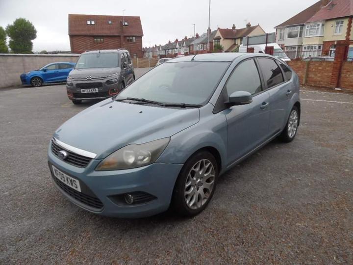 Cheap Ford Focus - 1.6 Zetec 5dr - PART EXCHANGE BARGAIN for sale in Portsmouth, Hampshire