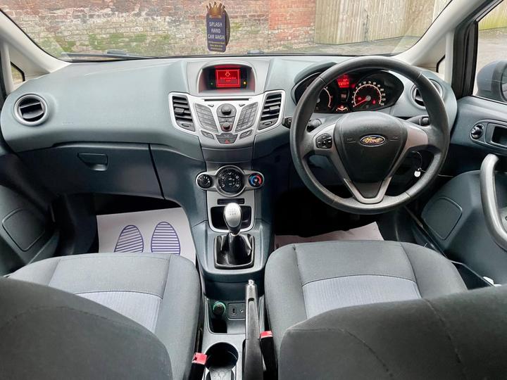 Ford Fiesta - 1.4 TDCi DPF Edge 5dr - Image 9