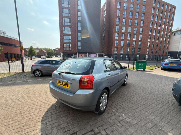 Toyota Corolla - 1.4 VVT-i T2 5dr - Great first time car - Image 8