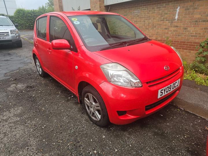 Cheap Daihatsu Sirion - 1.0 SE 5dr - ++ CHEAP ROAD TAX ++ for sale in Cleckheaton, West Yorkshire