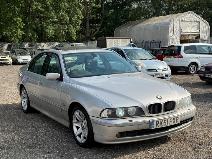 Cheap BMW 5 Series - 2.9 530d SE 4dr - BLUETOOTH,SUNROOF,XENONS for sale in Woking, Surrey