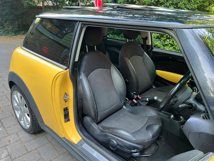 MINI Hatch - 1.6 Cooper Euro 4 3dr - Image 16