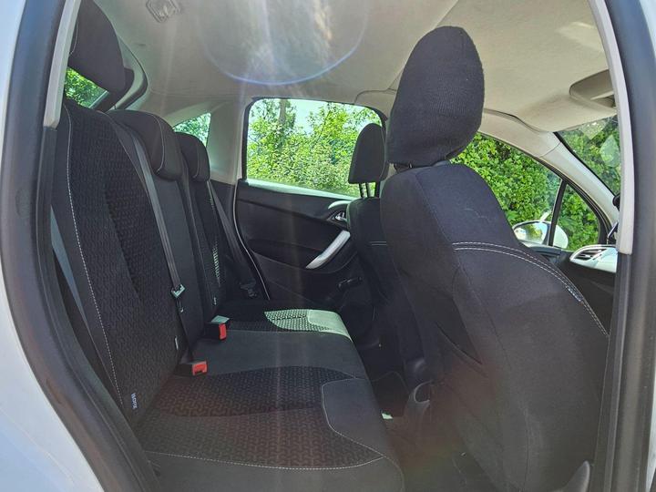 Citroen C3 - 1.4i VTR+ Euro 5 5dr - LONG MOT|JUST SERVICED|ULEZ - Image 14