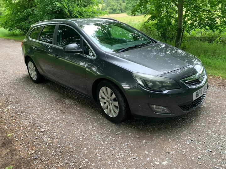 Cheap Vauxhall Astra - 2.0 CDTi SRi Sports Tourer Euro 5 (s/s) 5dr for sale in Newbury, Berkshire