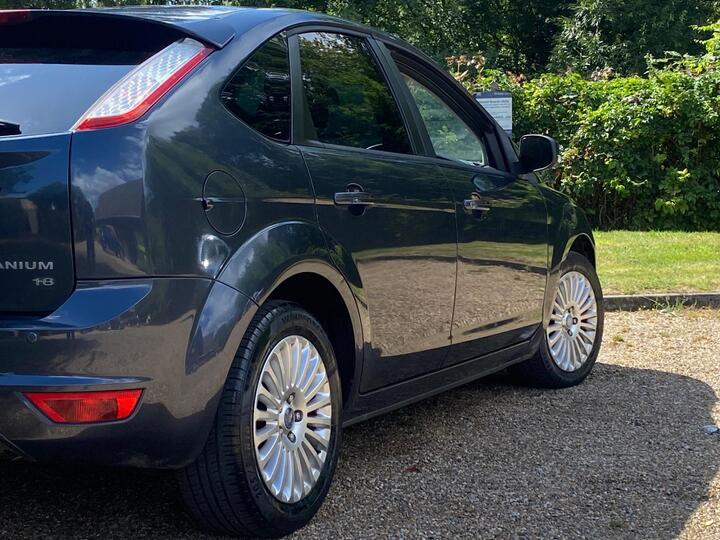 Ford Focus - 1.8 Titanium 5dr - TITANIUM SPEC/ULEZ/MANUAL - Image 18