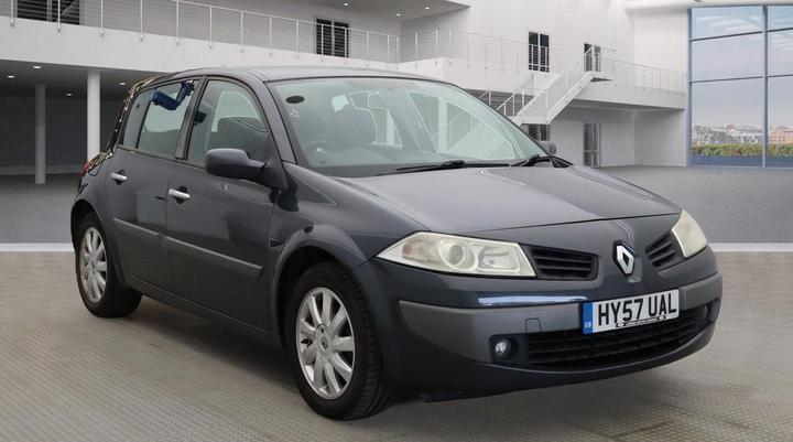 Cheap Renault Megane - 1.6 VVT Dynamique 5dr - FULL HISTORY-LONG MOT for sale in Birmingham, West Midlands