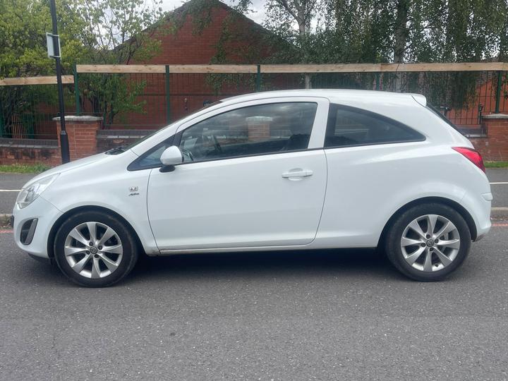 Vauxhall Corsa - 1.4 16V Active Euro 5 3dr (A/C) - Image 2