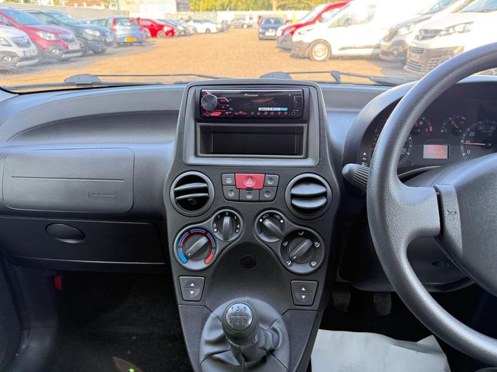 Fiat Panda - 1.3 MultiJet 16v Dynamic 5dr - Low miles* - Image 16