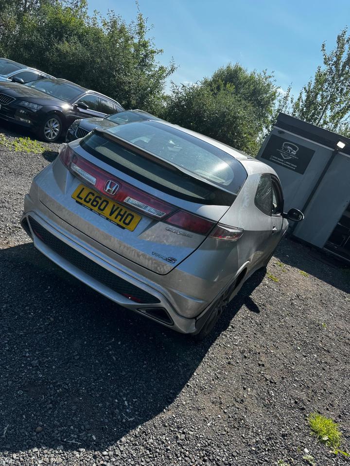 Honda Civic - 1.8 i-VTEC Type S GT 3dr - PART EXCHANGE TO CLEAR+ - Image 4