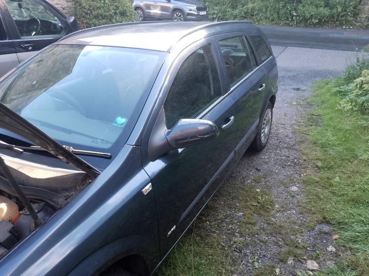 Vauxhall Astra - 1.7 CDTi ecoFLEX Life 5dr (a/c) - Image 9