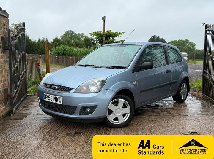 Cheap Ford Fiesta - 1.4 Zetec 3dr - F.S.H / 1 OWNER / 2 KEYS for sale in Market Drayton, Shropshire