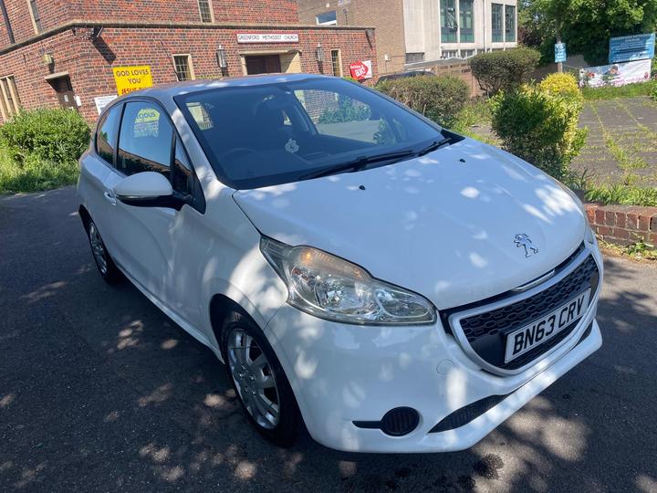 Peugeot 208 - 1.0 VTi Access+ Euro 5 3dr - Image 2