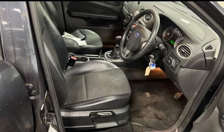 Ford Focus - 1.6 Titanium 5dr - Titanium Model - Image 8