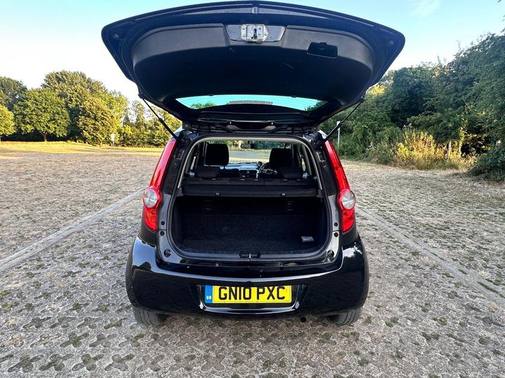 Vauxhall Agila - 1.2 16V Design Euro 5 5dr - FRESH MOT, FRESH SERVICE - Image 9