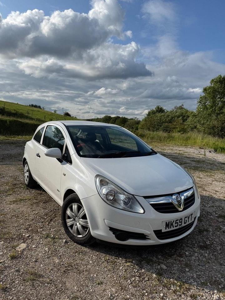 Cheap Vauxhall Corsa - 1.0i 12v Life 3dr for sale in Burton upon Trent, Staffordshire