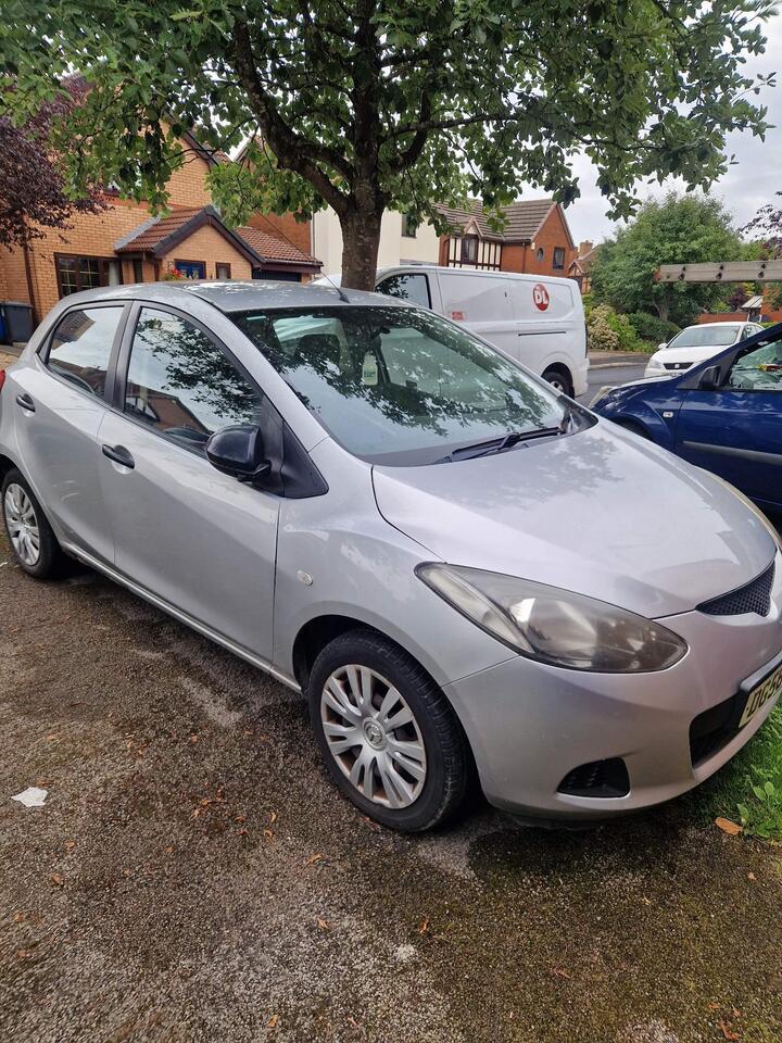 Cheap Mazda Mazda2 - 1.3 TS Euro 4 5dr - 85k miles, drives great! for sale in Leigh, Greater Manchester