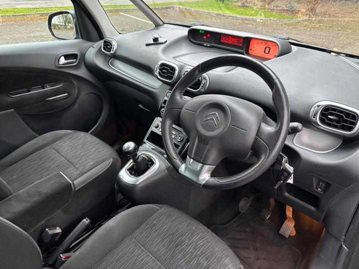 Citroen C3 Picasso - 1.6 HDi Exclusive Euro 5 5dr - LONG MOT TOP SPEC MODEL MPV !! - Image 25