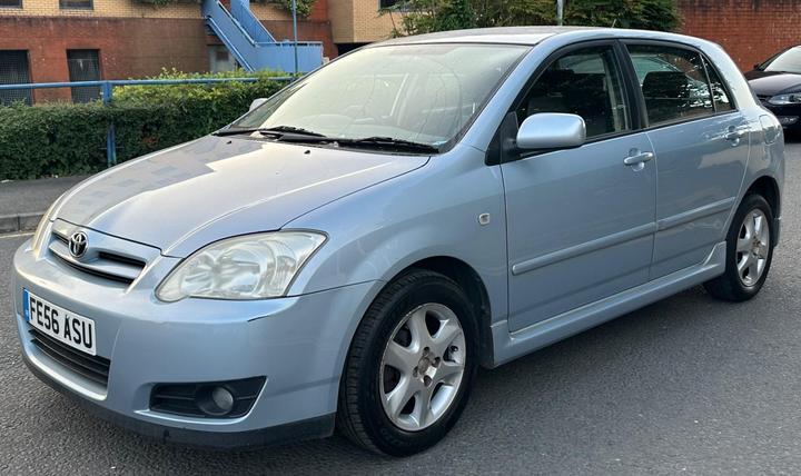 Cheap Toyota Corolla - 1.4 VVT-i Colour Collection 5dr - SERVICE HISTORY/LONG MOT for sale in Slough, Berkshire