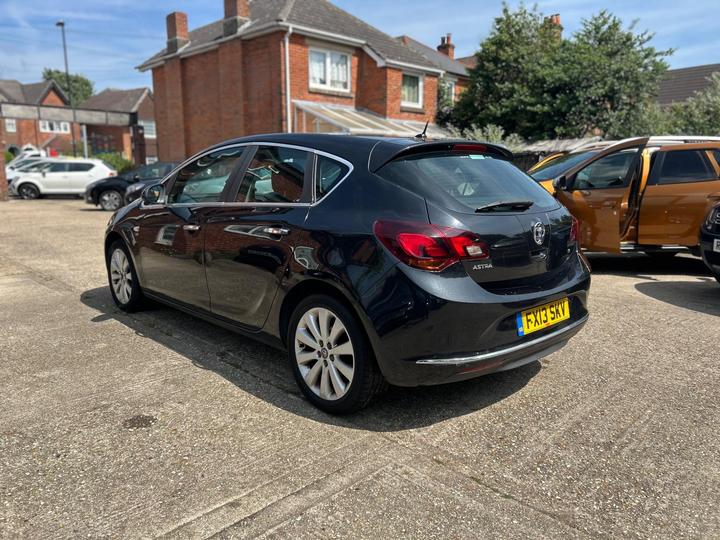 Vauxhall Astra - 1.6 16v Elite Euro 5 5dr - PART EXCHANGE CLEARANCE - Image 5