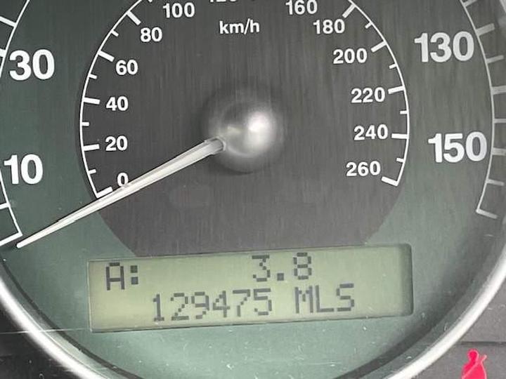 Jaguar X-Type - 2.5 V6 SE (AWD) 4dr - A real pride and joy! - Image 8