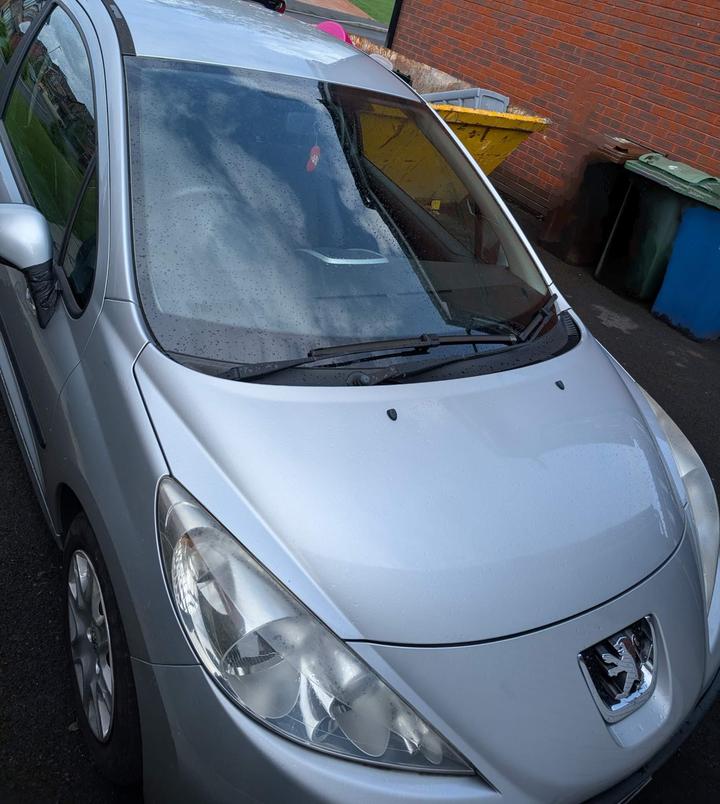 Cheap Peugeot 207 - 1.4 VTi S Euro 4 3dr (A/C) - MOT until May 2026, low miles for sale in Wigan, Greater Manchester