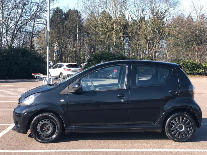 Toyota AYGO - 1.0 VVT-i Ice Euro 5 5dr - Image 8