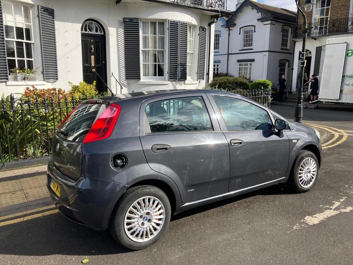 Fiat Grande Punto - 1.2 Active 5dr - Owned by my family from new - Image 4