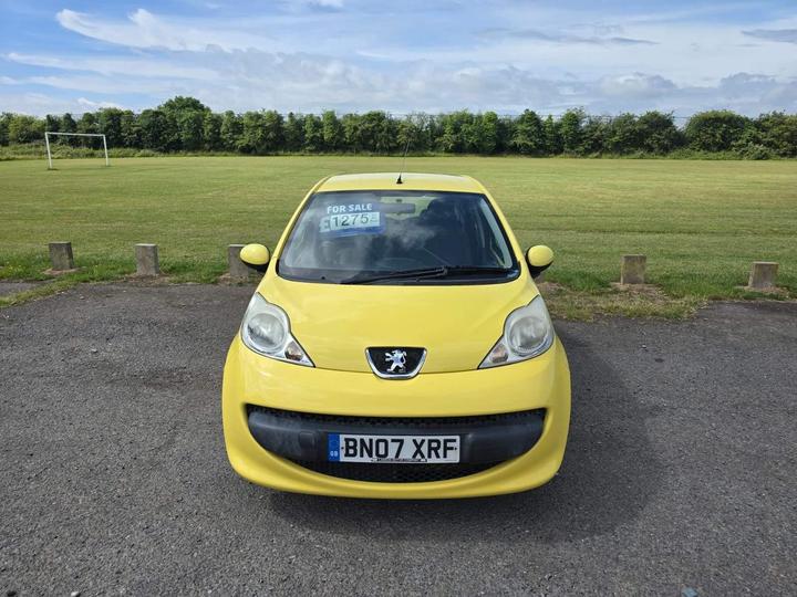 Cheap Peugeot 107 - 1.0 12V Urban Euro 4 5dr - Low Miles + Long MOT for sale in Stafford, Staffordshire