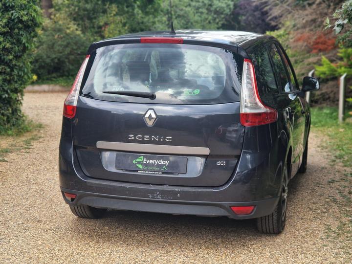 Renault Grand Scenic - 1.5 dCi Expression Euro 5 5dr - New in stock and ready to go - Image 43
