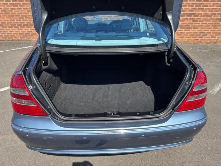 Mercedes-Benz E Class - 3.2 E320 CDI Avantgarde 4dr - **PART EXCHANGE TO CLEAR** - Image 22