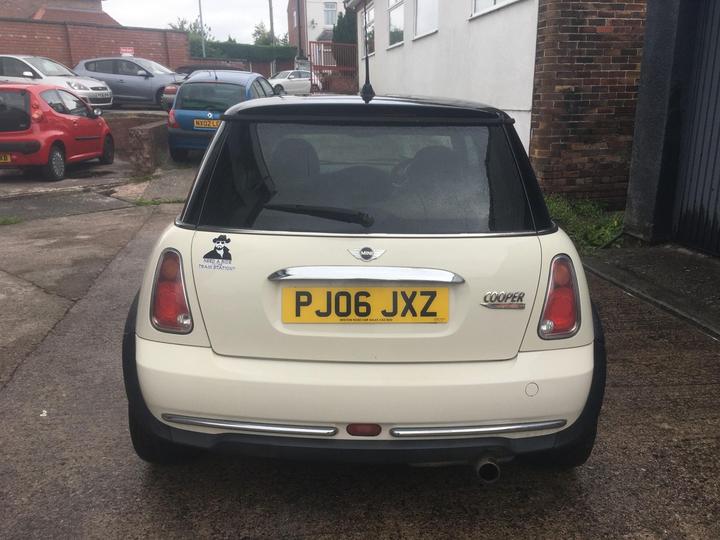 MINI Hatch - 1.6 Cooper Euro 4 3dr - 12 month mot hpi clear car - Image 13