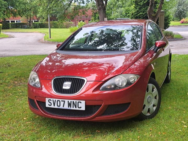 SEAT Leon - 1.6 8V Reference Euro 4 5dr - FULL SERVICE HISTORY,3 OWNER - Image 7