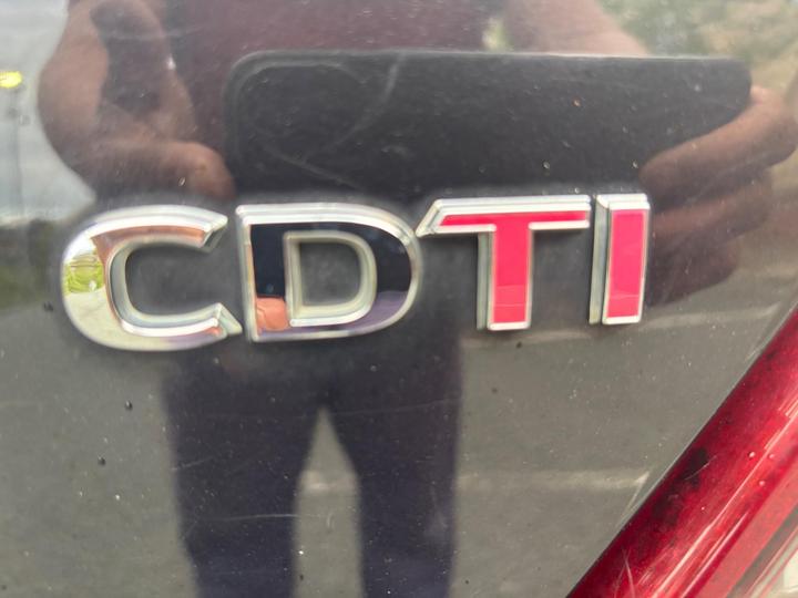Vauxhall Corsa - 1.3 CDTi 16v Design 5dr (a/c) - LONG MOT LOW TAX BAND GOOD MPG - Image 39