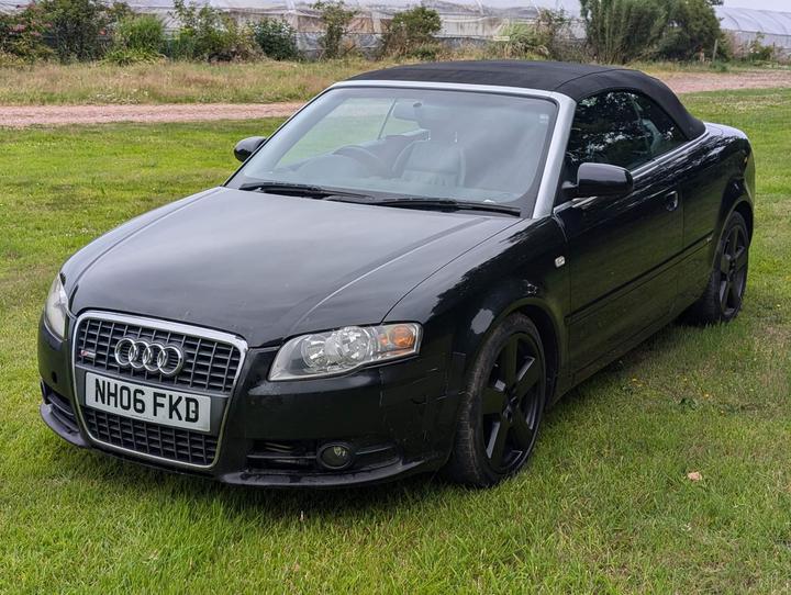 Audi A4 Cabriolet - 2.0 TDI S line 2dr - Image 15