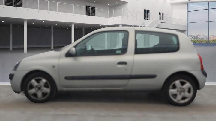 Renault Clio - 1.2 16v Dynamique 3dr - ⭐ WARRANTED LOW 54K MILES ⭐ - Image 7