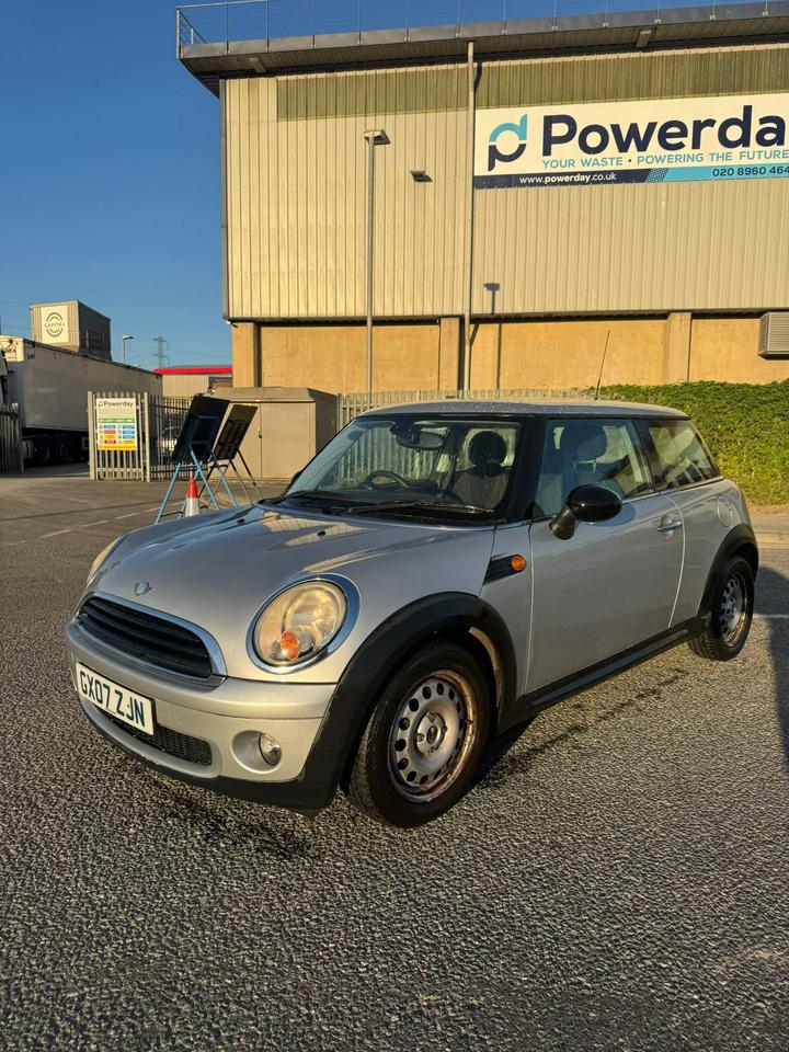 MINI Hatch - 1.4 One Euro 4 3dr - MOT UNTIL 18TH NOV 2025 - Image 2