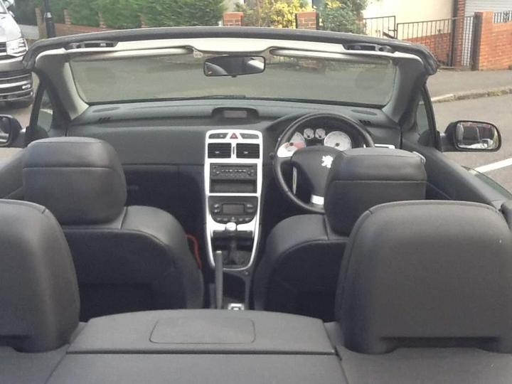 Peugeot 307 CC - 2.0 16v 2dr - Image 16