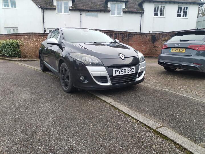 Renault Megane - 1.5 dCi Dynamique Euro 4 3dr - Image 2