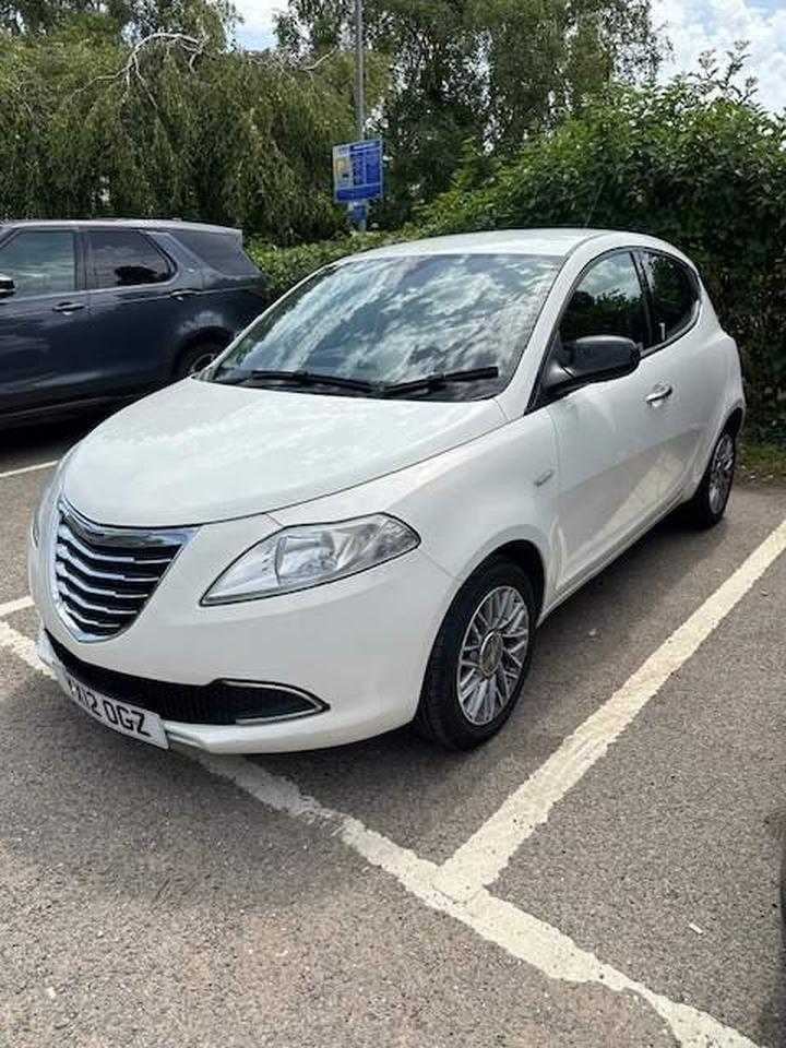 Cheap Chrysler Ypsilon - 1.2 SE Euro 5 (s/s) 5dr - Quick Sale ! for sale