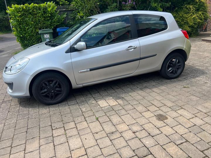 Renault Clio - 1.2 16v Rip Curl 3dr - 12 Months MOT * 2 Keys - Image 5