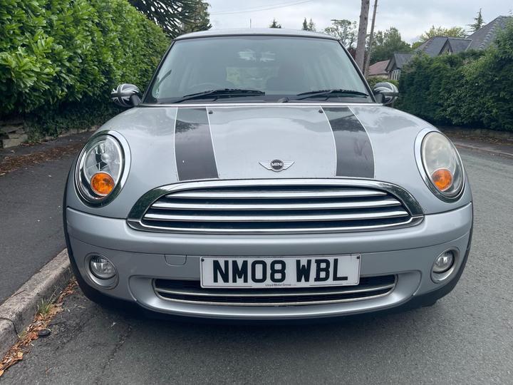 MINI Hatch - 1.4 One Euro 4 3dr - Full MOT 2 Remote Keys - Image 2