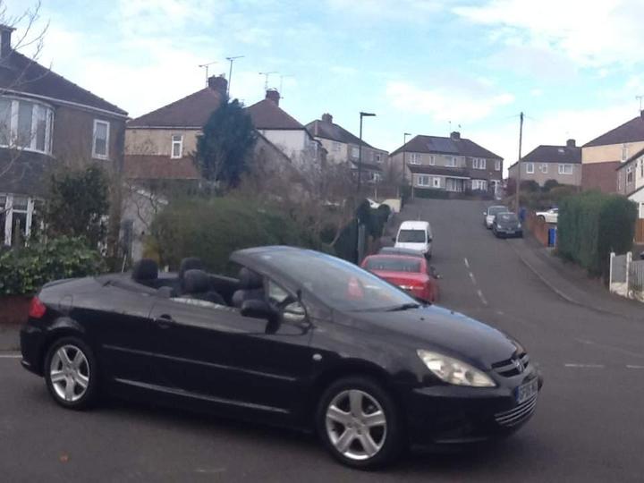 Peugeot 307 CC - 2.0 16v 2dr - Image 2