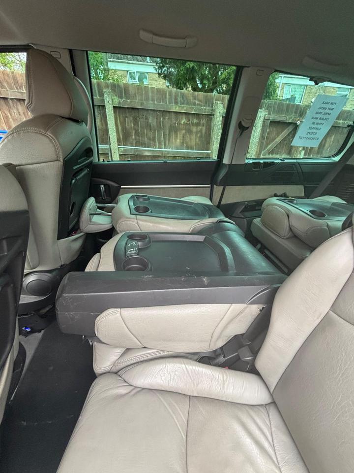 Peugeot 807 - 2.0 HDi Executive 5dr - Image 10