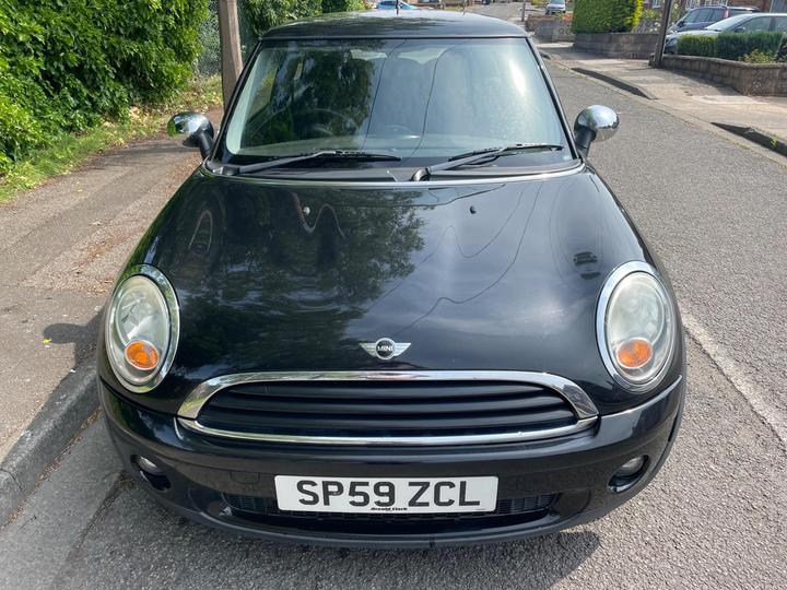 MINI Hatch - 1.4 First Euro 4 3dr - 12 MONTHS MOT - Image 2