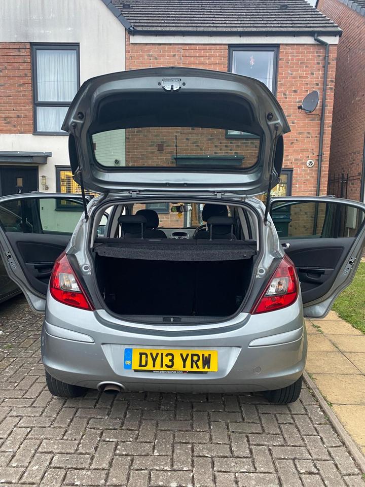 Vauxhall Corsa - 1.2 16V SXi Euro 5 5dr (A/C) - Good little car- quick sale! - Image 10