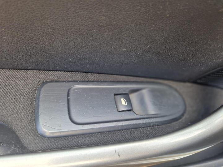 Peugeot 308 - 1.6 VTi S 5dr - New in stock and ready to go - Image 31