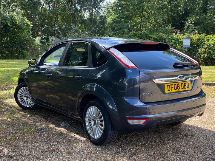 Ford Focus - 1.8 Titanium 5dr - TITANIUM SPEC/ULEZ/MANUAL - Image 11